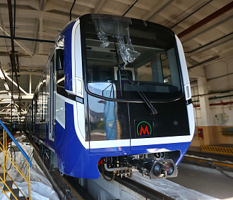 Распаковка: как выглядит новый поезд «Ермак» Новосибирского метрополитена