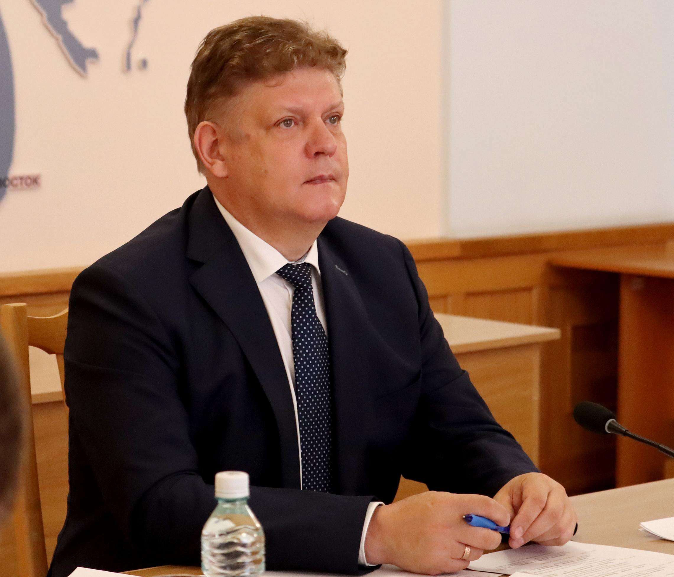 Импортозаместить семенную картошку потребовал полпред Серышев