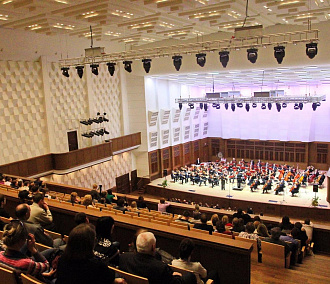 Уникальную китайскую оперу куньцюй привезли в Новосибирск