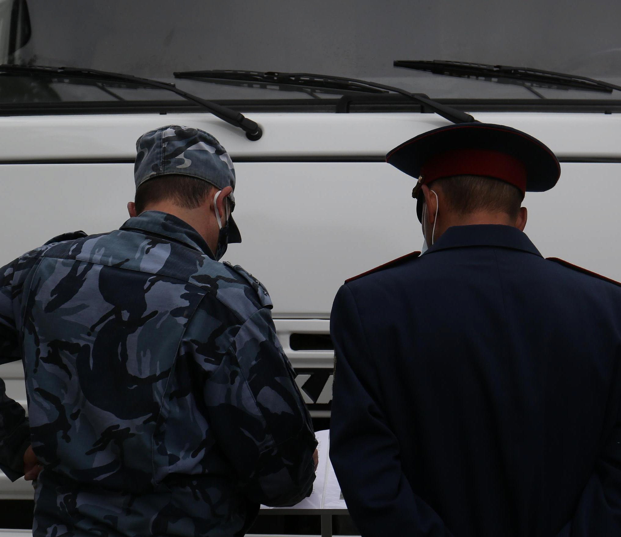 Сбежавших из колонии Новосибирска преступников поймали в Тюмени