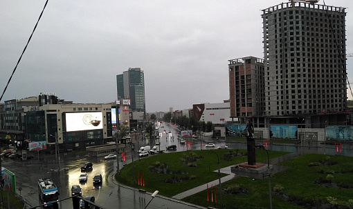 Мощный ливень с грозой накрыл Новосибирск 10 мая