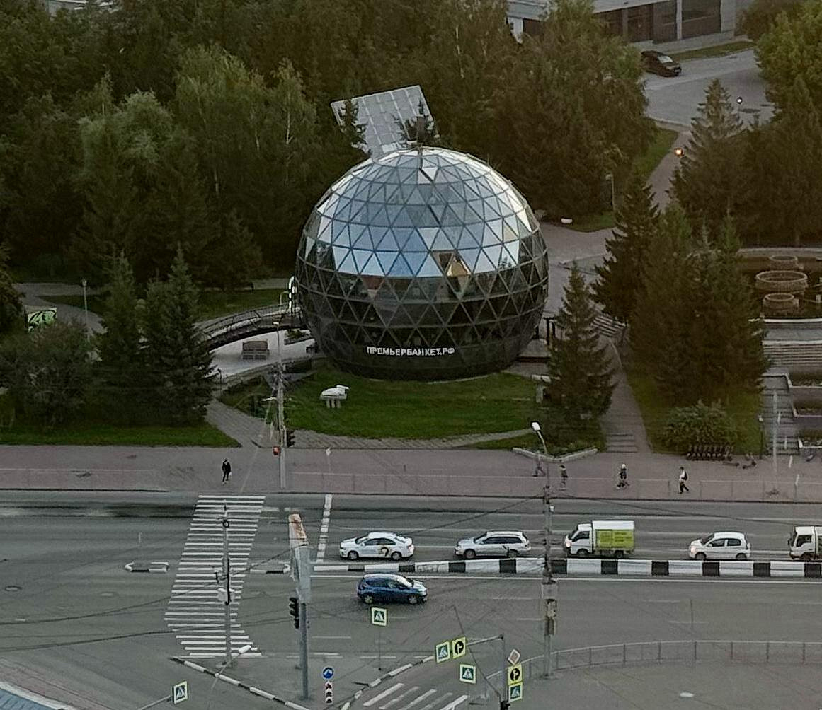 Если вы пропустили: живучий «Шарик», папа Бату и кровать в библиотеке