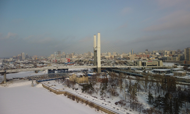 Движение запустили на правобережной развязке 4-го моста в Новосибирске