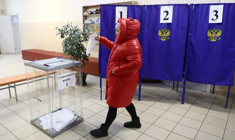 Кандидатов от «ЕР», КПРФ и ЛДПР зарегистрировали на довыборах в горсовет