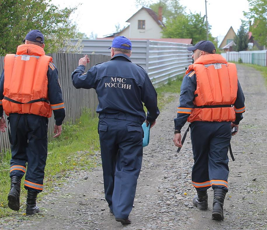 ТОСы и инспекторы МЧС ходят в совместные рейды по частному сектору