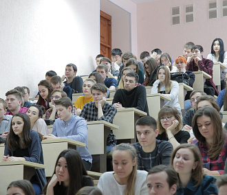 Первокурсникам НГТУ готовы платить стипендию 22 500 рублей