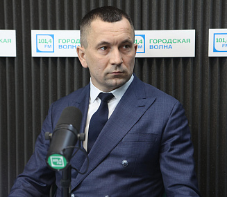 Свой пост покинул глава Октябрьского района Новосибирска Каравайцев