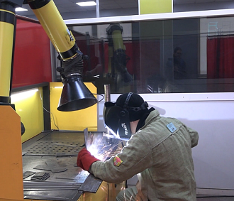 Искромётные лайфхаки получают новосибирцы на конкурсе сварщиков