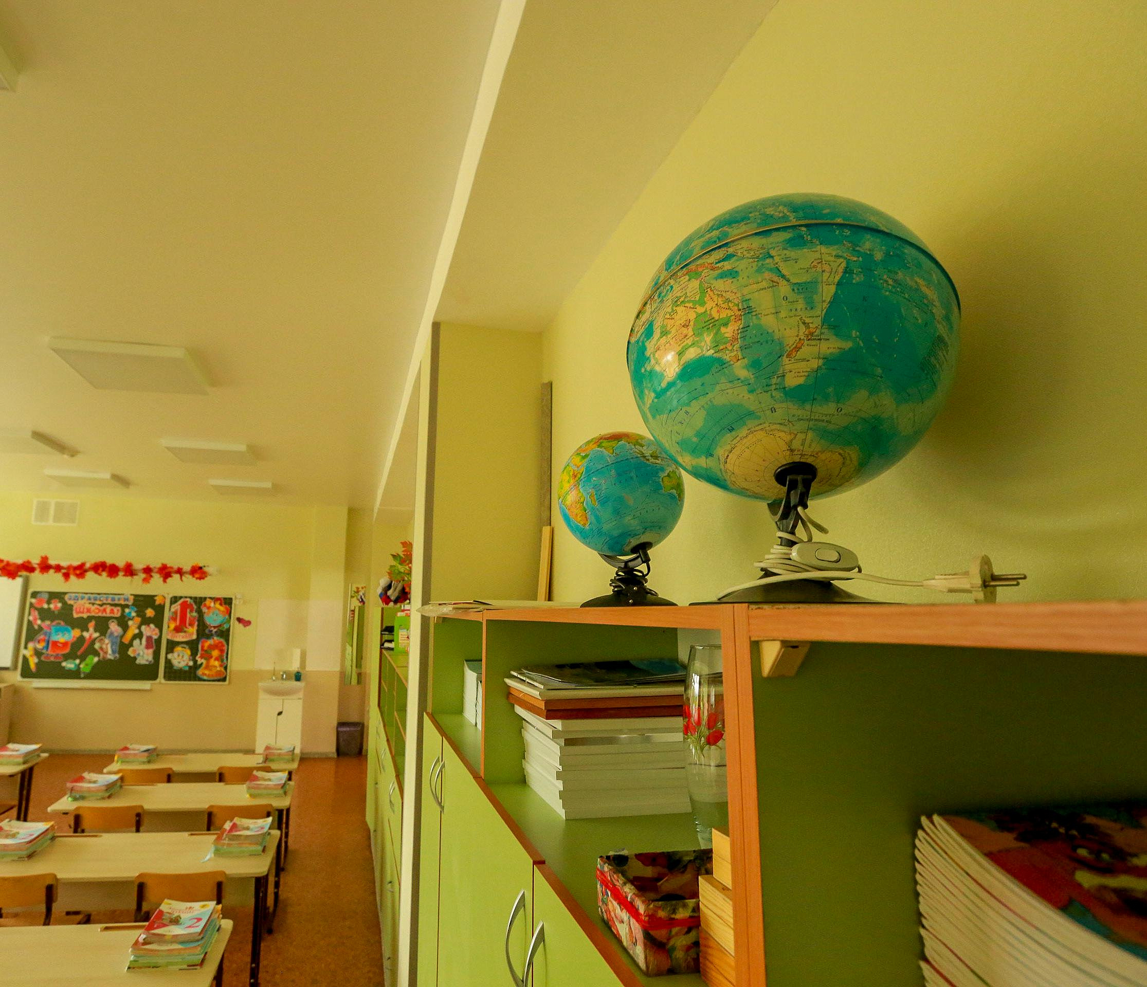 Какие новосибирские учителя будут получать прибавку в 11 500 рублей
