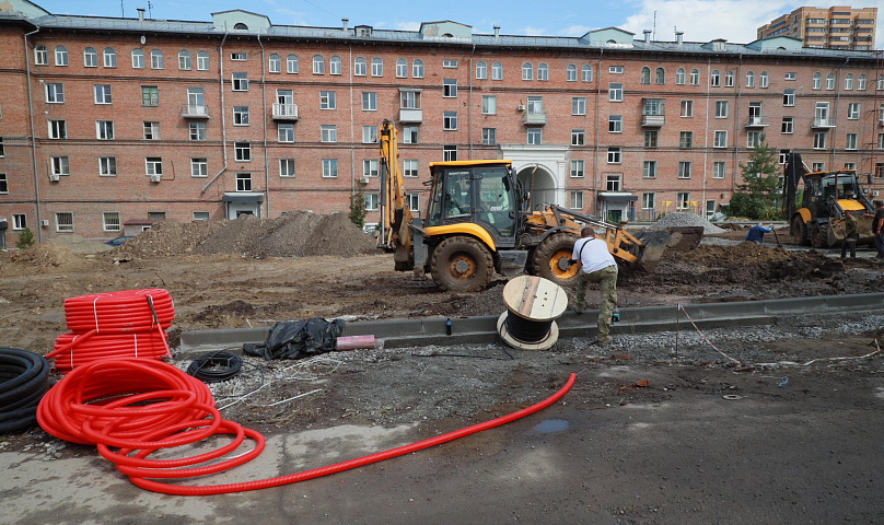 Благоустройство развернули в сквере на месте «Кларушки»: фото