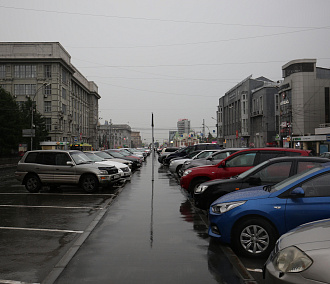 Бесплатное время на парковках Красного проспекта сократится до 15 минут