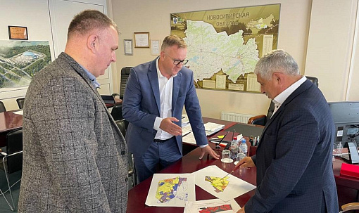 Участника проекта «Герои НовоСибири» взяли на стажировку в минстрой