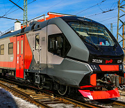 Четыре дополнительные электрички запускают из Новосибирска до Оби