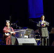 Узбекский этно-фьюжен с дутаром и дойрой открыл SibJazzFest-2025