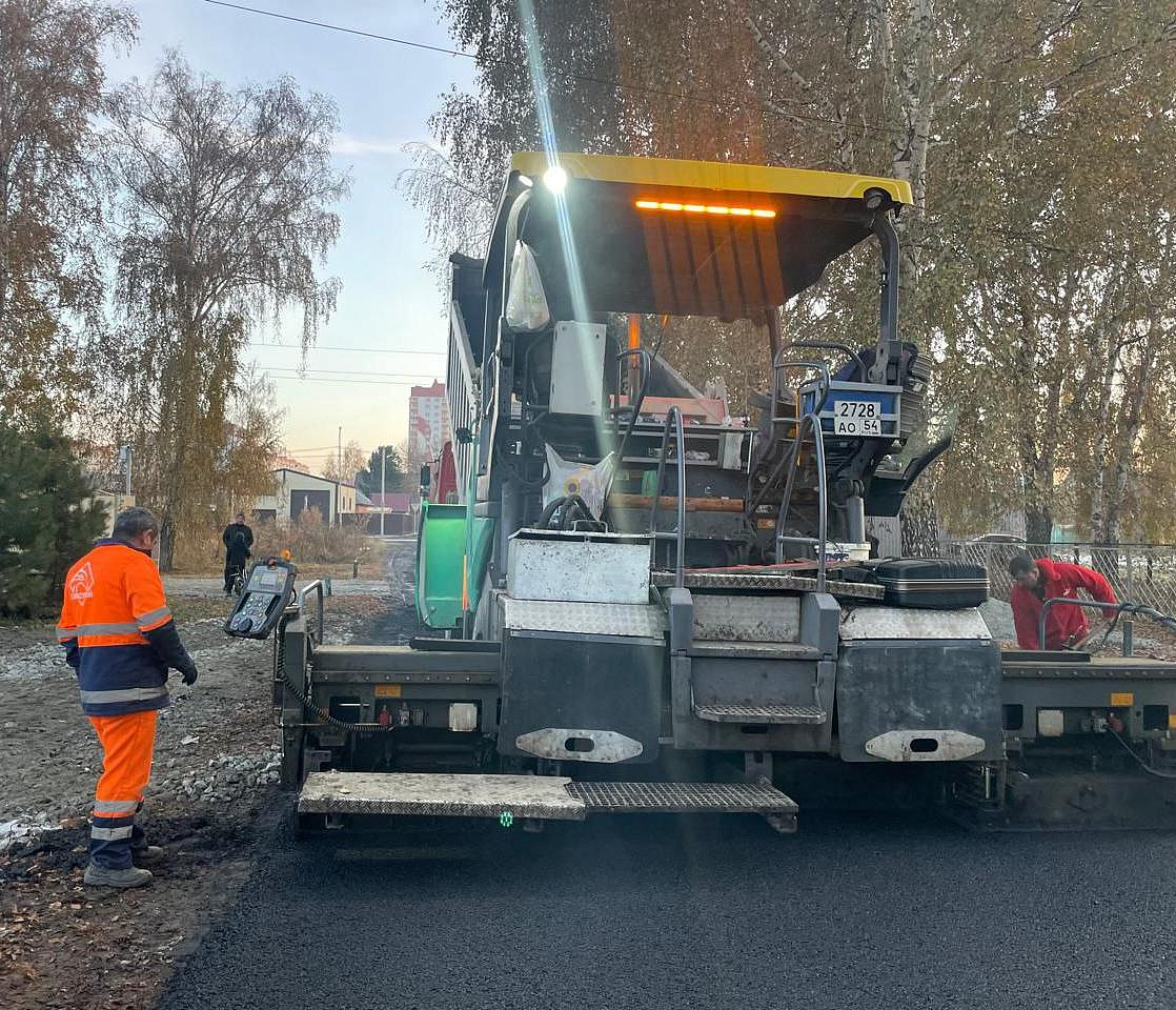 Два Бронных переулка закатали в асфальт в Новосибирске