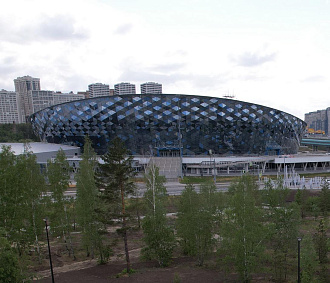 «Сибирь-Арена»: как строили самый большой за Уралом ледовый дворец