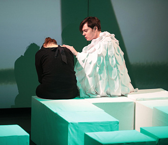 «Человек с крыльями»: Маркес вдохновил актёров инклюзивного театра