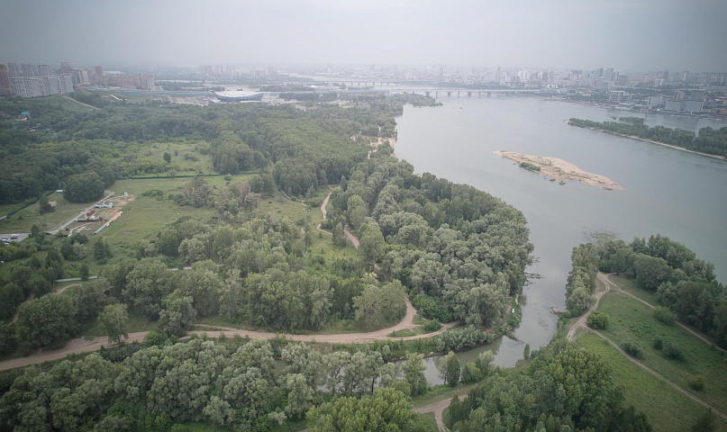 В парке «Усть-Тула» на берегу Оби оборудуют две площадки для отдыха