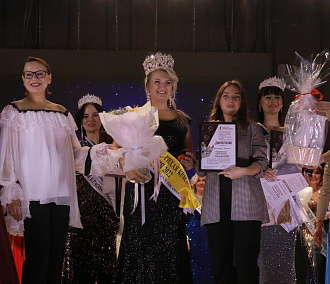 Главные короны конкурса «Тихая красота» уехали из Новосибирска