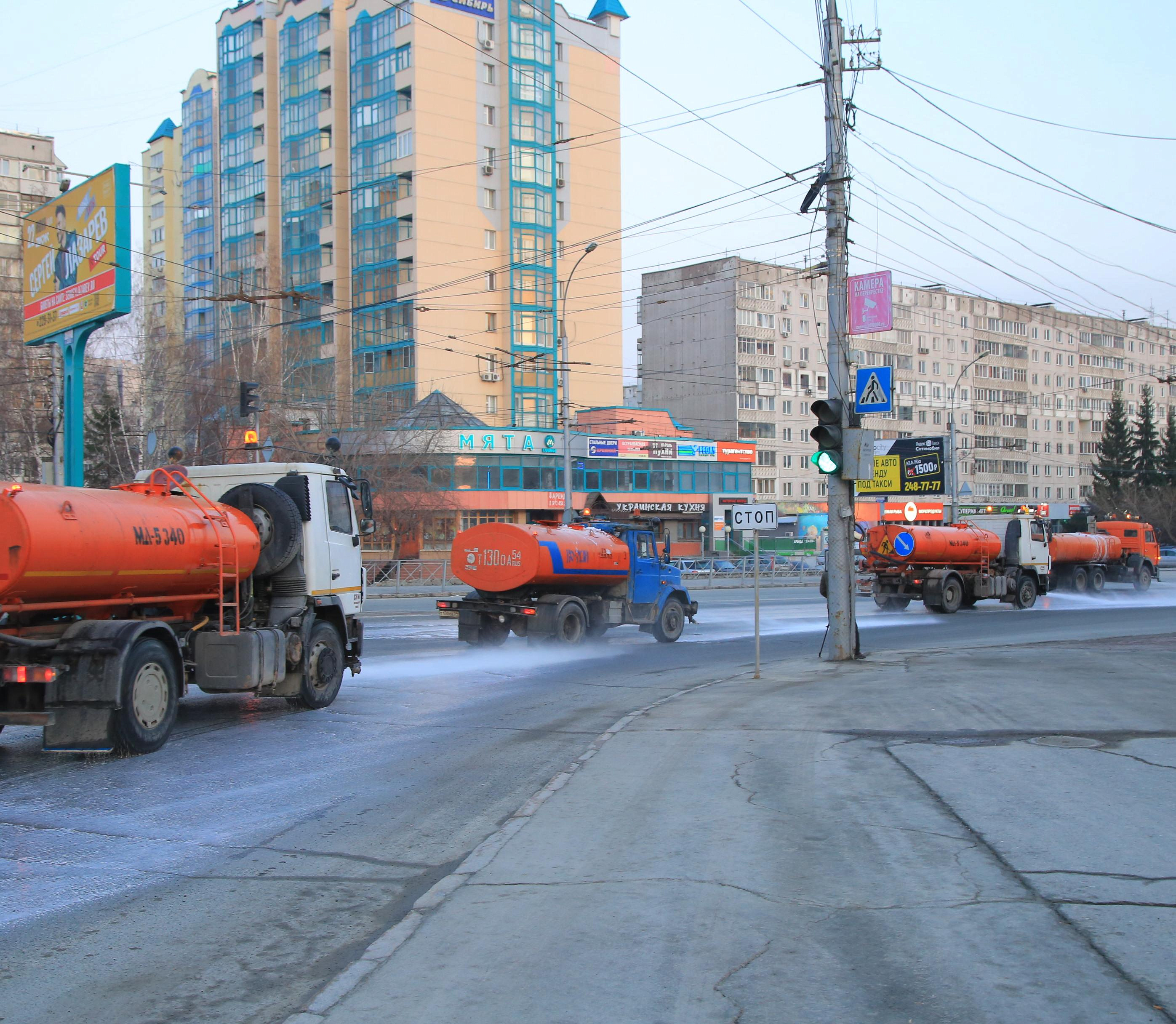 90 тонн грязи и смёта вывозят каждые сутки с улиц Центрального округа