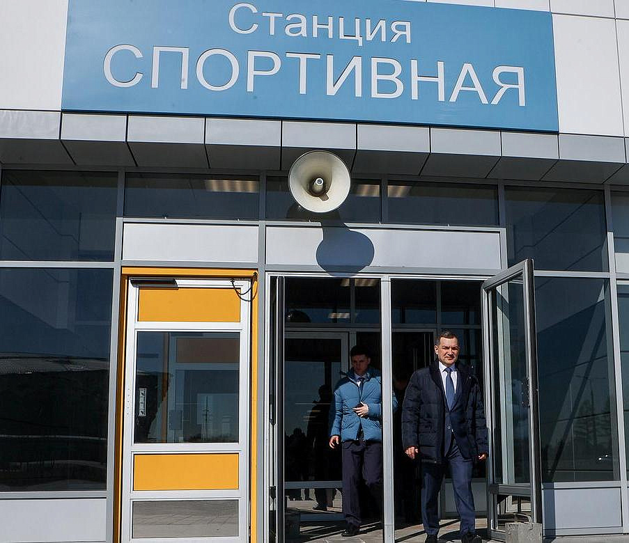 Следующая станция «Спортивная»: чьи голоса зазвучали в метро Новосибирска