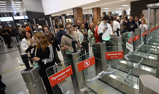 Оплату проезда по биометрии внедрят на всех станциях новосибирского метро