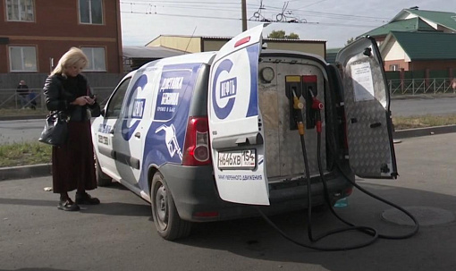 Бензин с колёс: мобильные АЗС увозят на штрафстоянки в Новосибирске