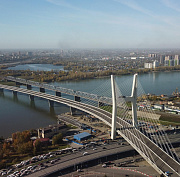 Рабочее движение по новому мосту через Обь откроют в декабре 2025 года