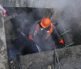 Улицу Курчатова раскопали до 17 марта из-за реконструкции теплосети
