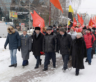 Коммунисты Новосибирска требуют прекратить грязную информационную войну