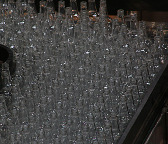 Самые лёгкие в России стеклянные бутылки начали выпускать в Новосибирске