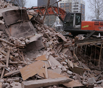 Ещё два дома в Новосибирске признали аварийными — их снесут до 2030 года