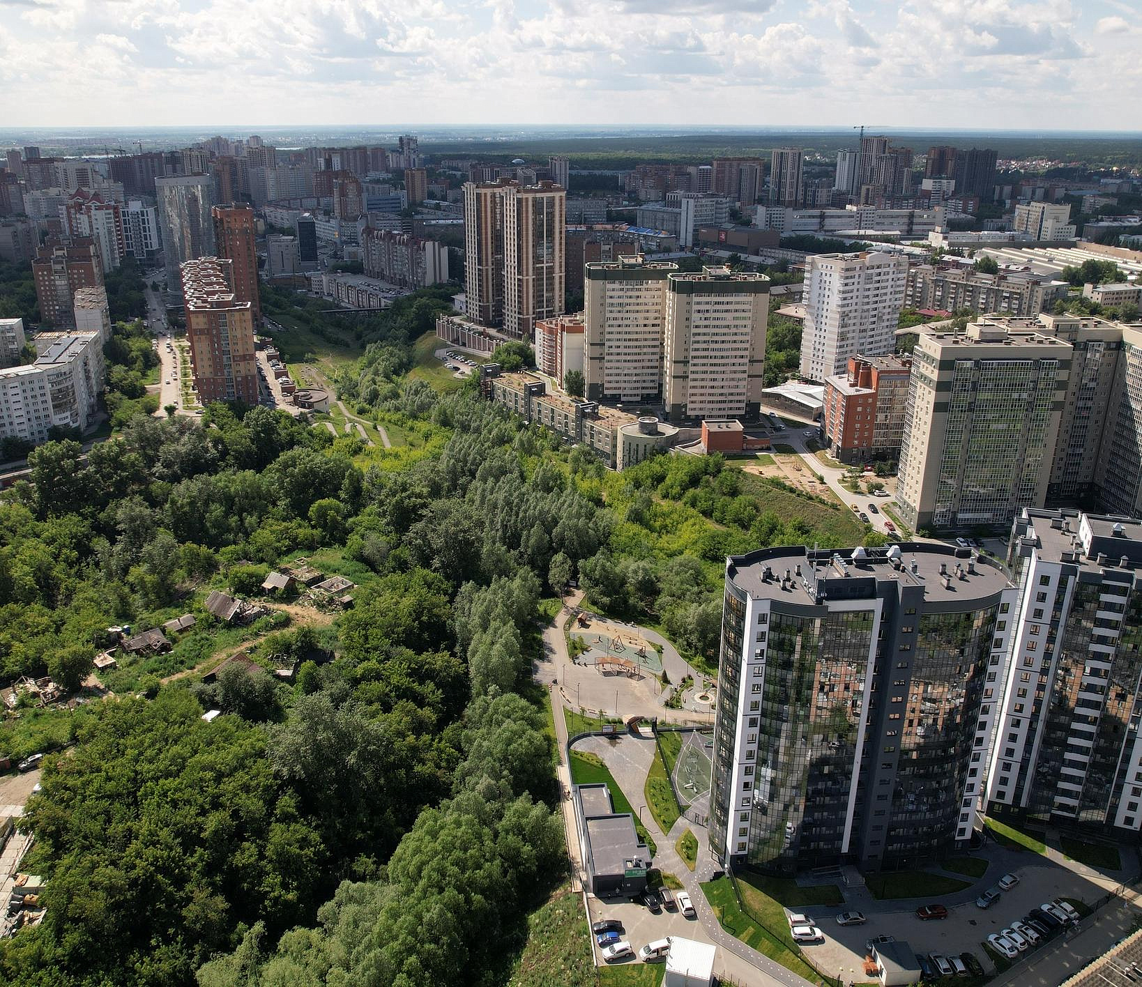 Жилые башни построят на месте частного сектора у Ельцовского парка