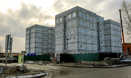 Строительство поликлиник в Новосибирске возьмут под жёсткий контроль