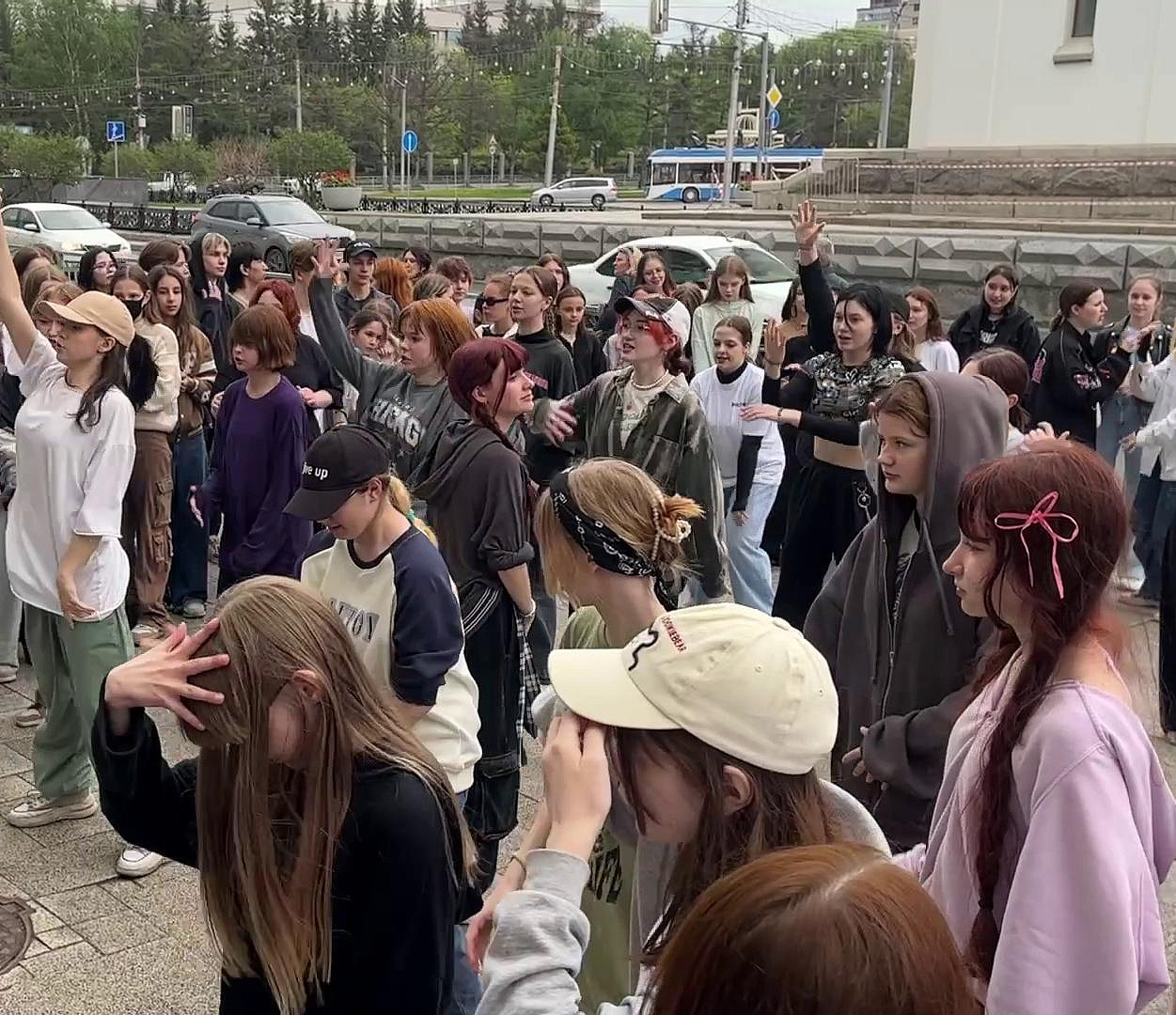 Корейская культура в Новосибирске: BTS, танцы и корн-доги