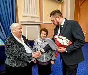 Победителей конкурса «Доброволец года — 2025» наградили в Новосибирске