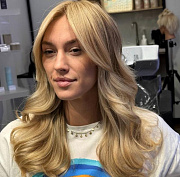 Трендовые женские причёски зимы 2025/2026: что советует мастер