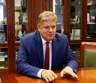 «Время героев»: полпред Серышев обсудил с подопечным план стажировки