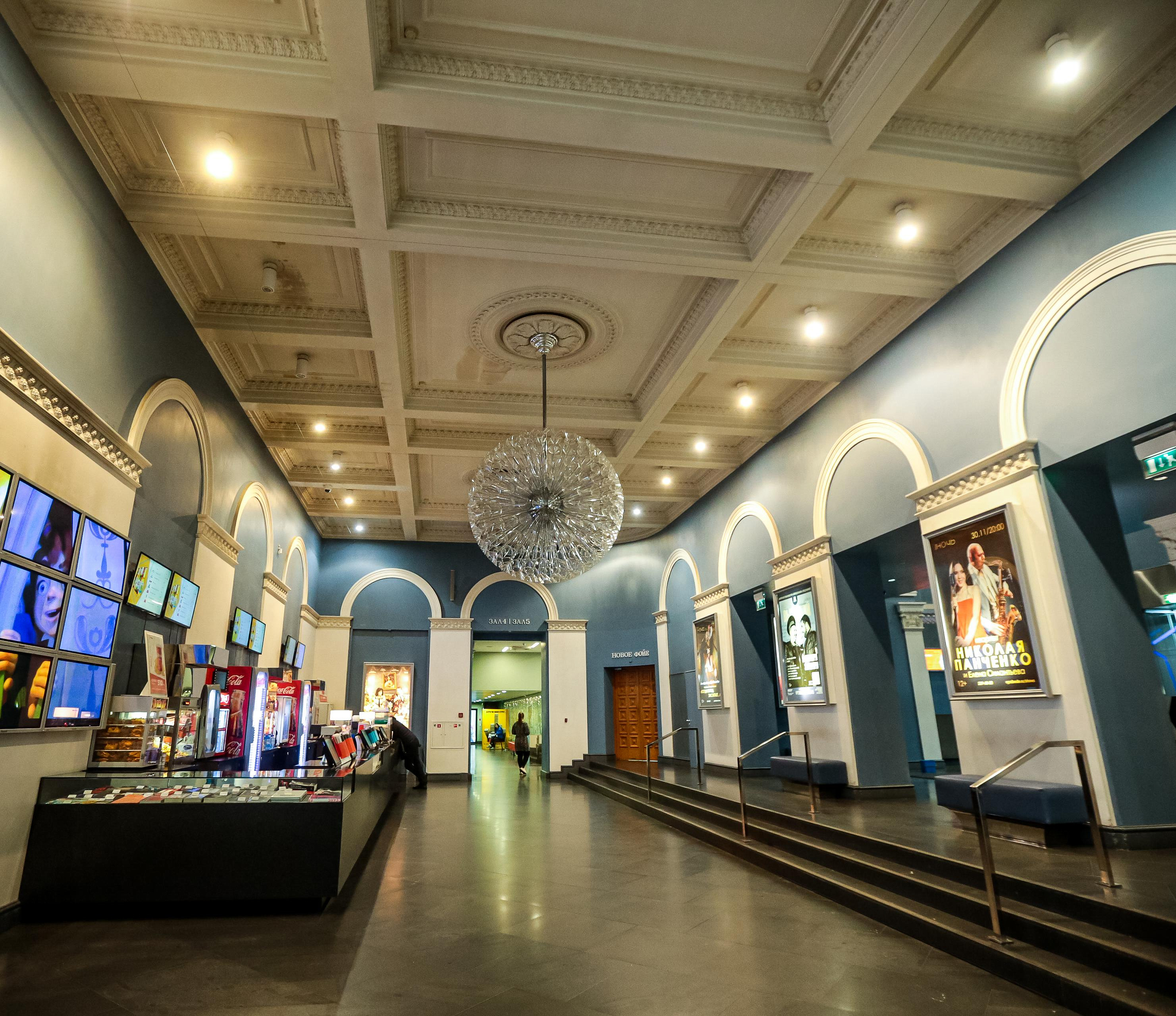 Документальные премьеры Каннского фестиваля покажут новосибирцам