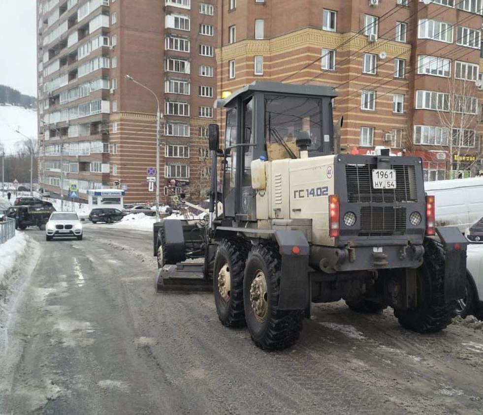 Мэрия обнародовала полный список улиц, где сегодня работают ДЭУ