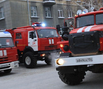 Машинист электровоза спас семью с детьми из пожара в Новосибирске