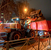 Дорожникам поставили задачу за ночь очистить Новосибирск до асфальта