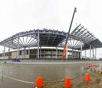 Два гигантских «гриба» построили для нового терминала аэропорта Толмачёво