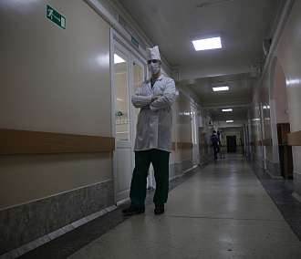 Пять тысяч коек занято в ковид-госпиталях Новосибирской области