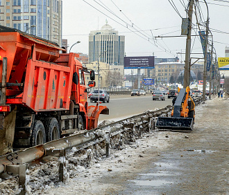 Новосибирская неделя: местная техника, лишние баннеры и рынок труда