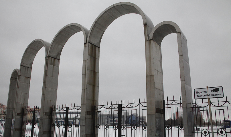 Если вы пропустили: путь к Оби, Санта-Барбара в Западном и свитер от ИИ