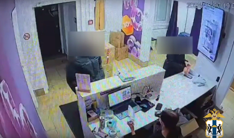 Новосибирец сбежал из пункта Wildberries с заказом на 300 тысяч