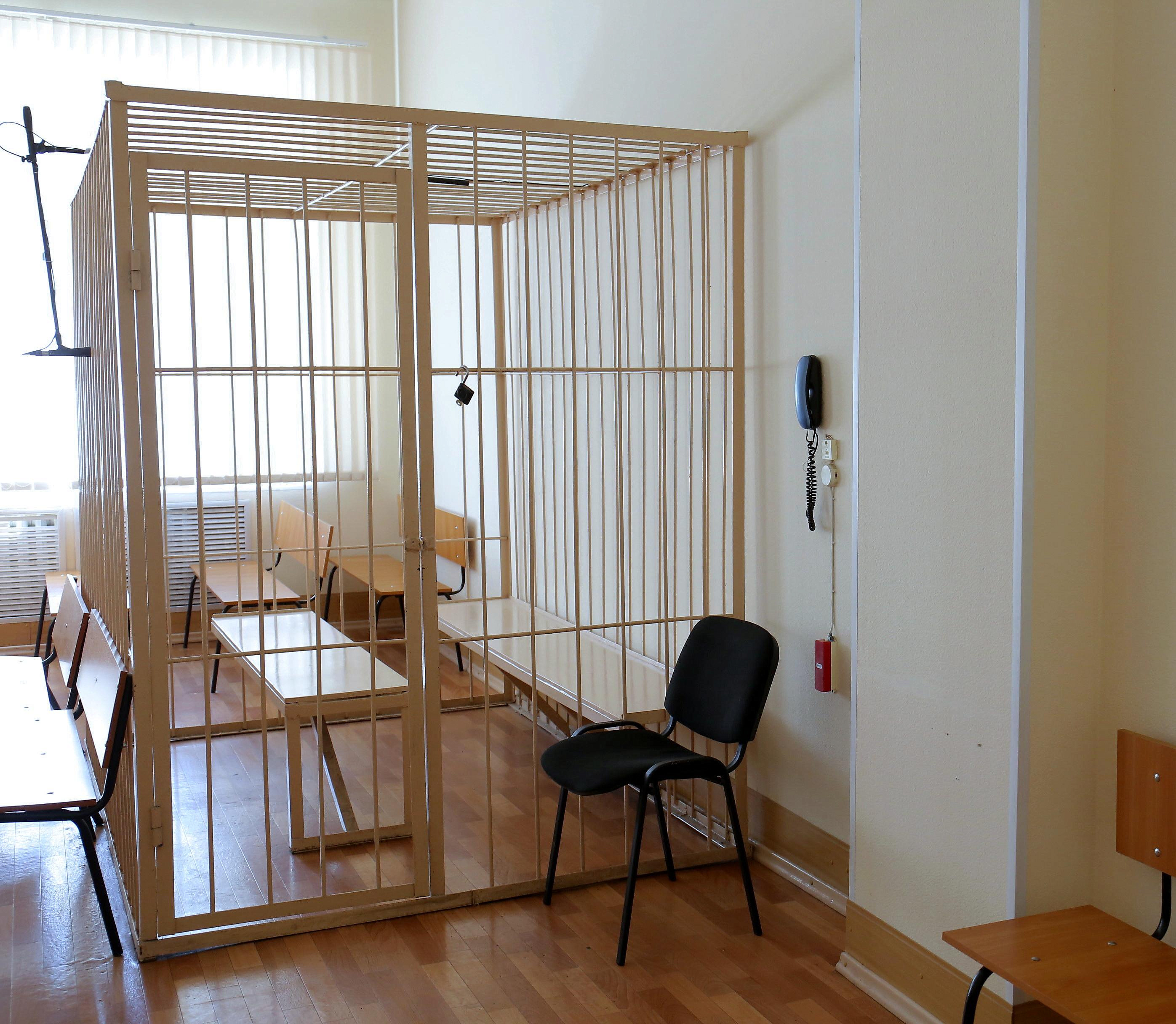 Двоих новосибирцев осудят за кражу электричества на 99 миллионов