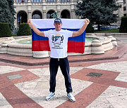 Новосибирец поехал в Венгрию на чемпионат мира по борьбе среди ветеранов