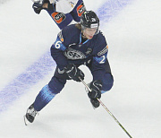 Хоккеист Иван Климович призвал горожан голосовать за культурную столицу